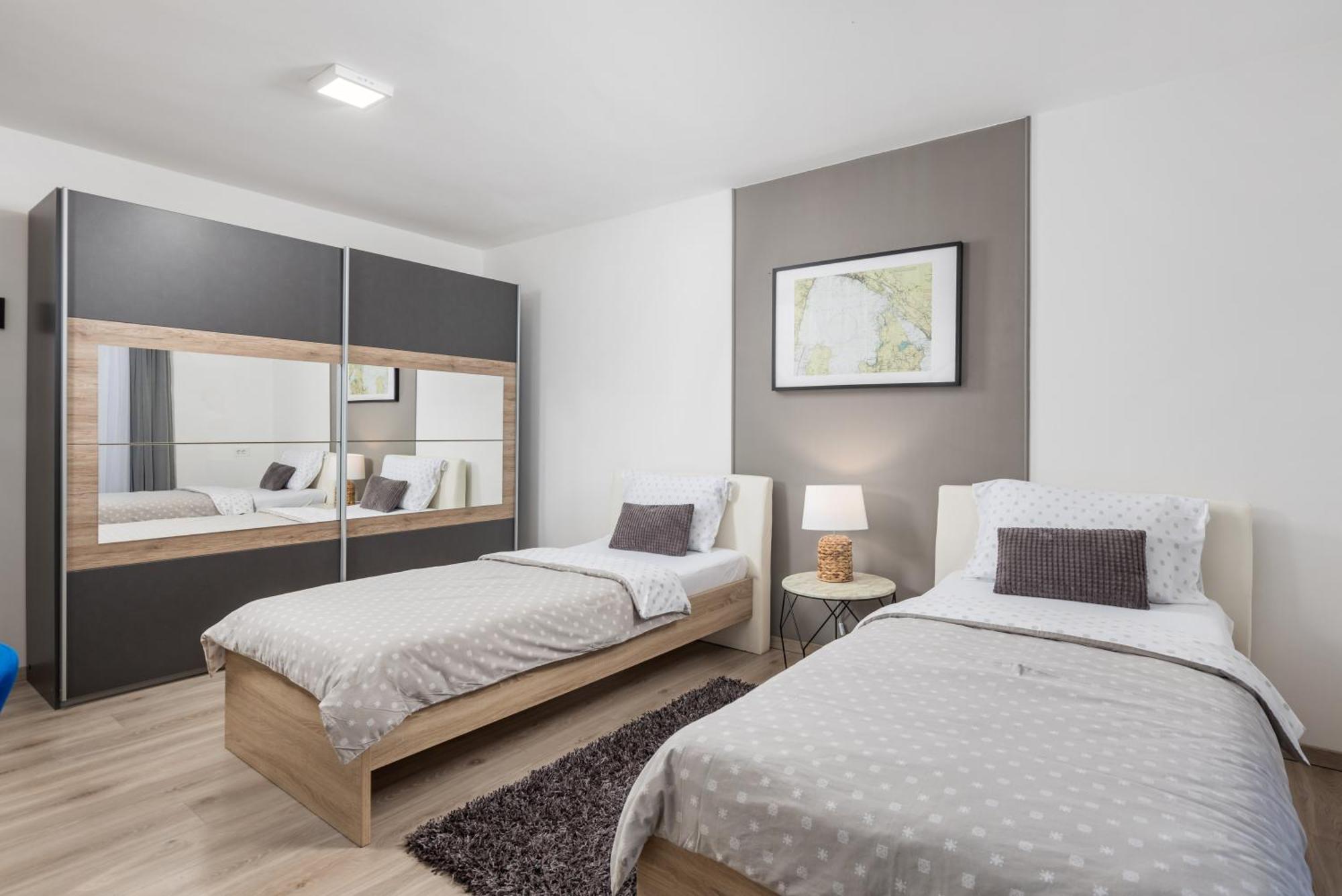 Apartment City Flower Rijeka Exterior photo