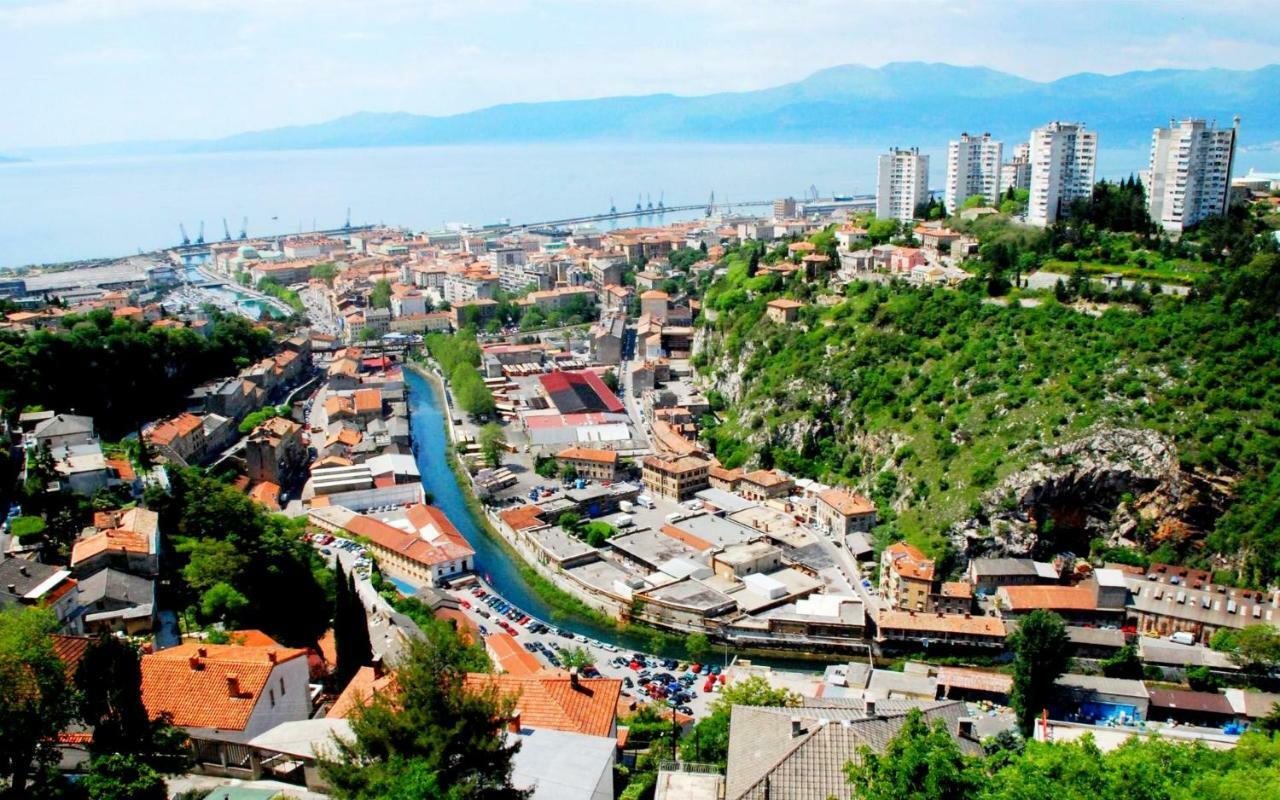 Apartment City Flower Rijeka Exterior photo